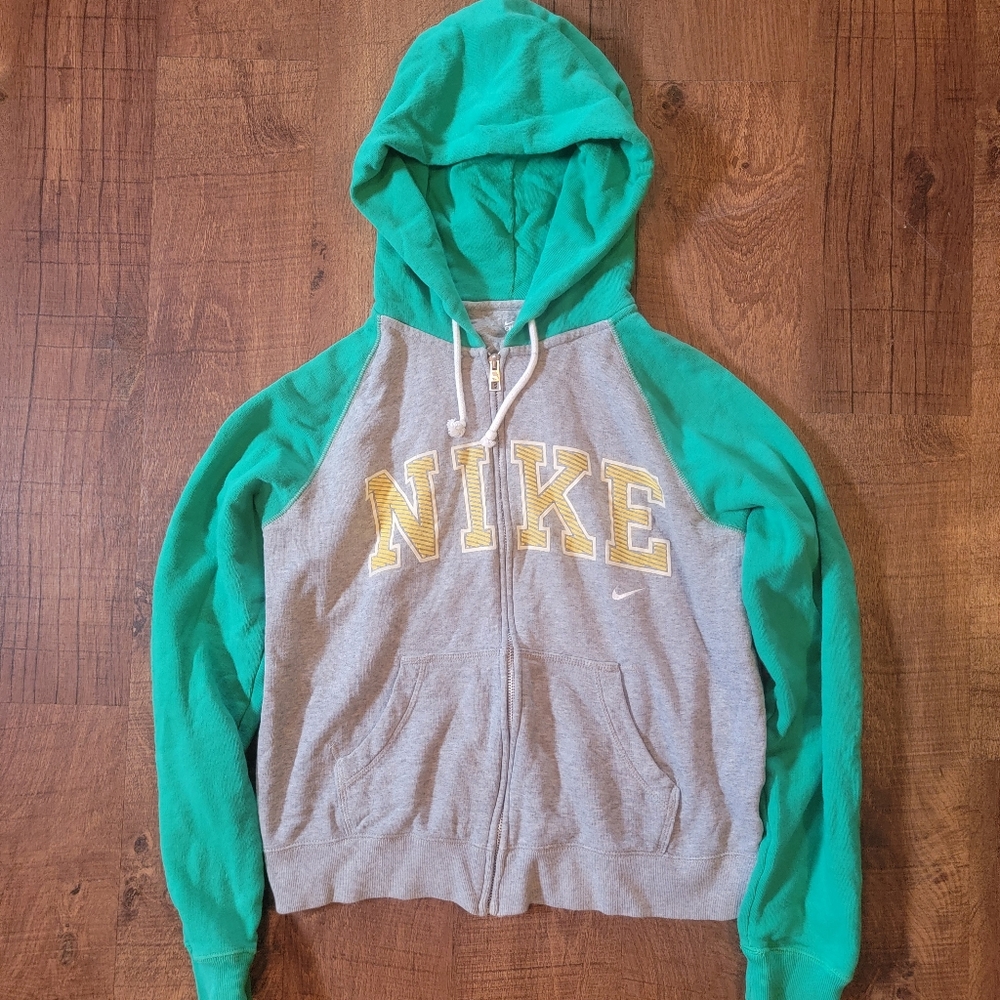 Nike Zip Hoodie Medium